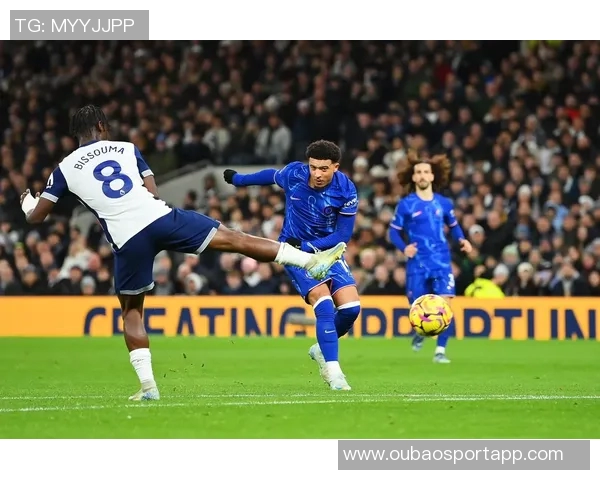 桑乔25岁赛季仅出场4次联赛8分钟冷板凳引发球迷担忧