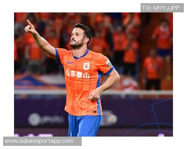 球队助教表示全员支持瓦科留队转会现象正常祝福瓦科未来发展