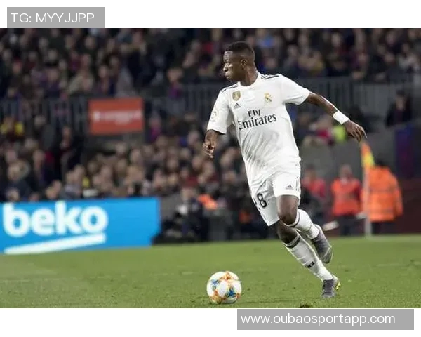 姆巴佩维尼修斯表现低迷双星合计零射正球队遭遇惨败